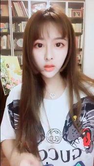 煽情似火的女主播们